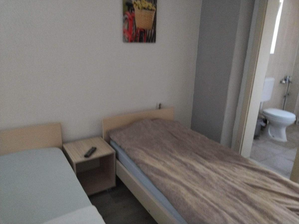Hostel Bela Охрид Экстерьер фото